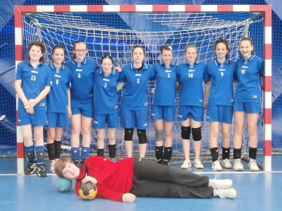 Starší žákyně TJ Turnov se zúčastnily turnaje v Pardubicích