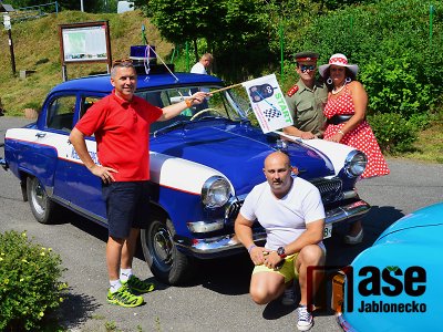 Obrazem: Veteránem za krtečkem do Jizerských hor 2017