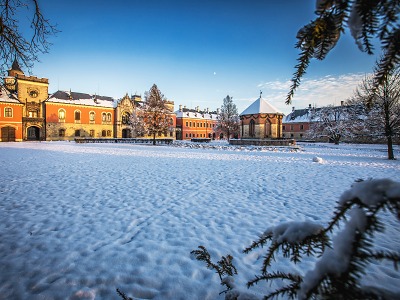 Do Českého ráje v zimě za lyžovačkou i do královského apartmá