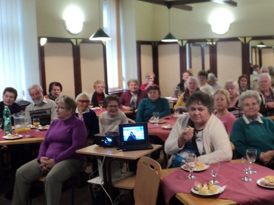 Cestovatelská přednáška Pavly Bičíkové potěšila v Turnově seniory