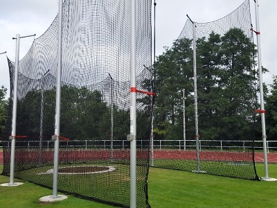 Atletický stadion v Turnově má novou diskařkou klec