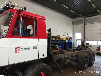 Velkoobjemová cisterna turnovských hasičů prošla generální opravou