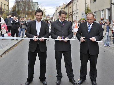 Symbolicky 28. října otevřeli v Turnově zrekonstruovanou ulici