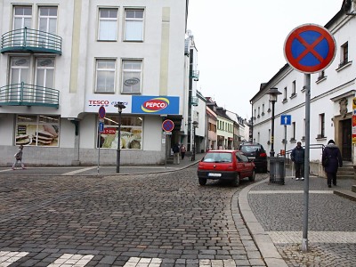 Scarabeus nově pomáhá také při kontrole parkování v Turnově