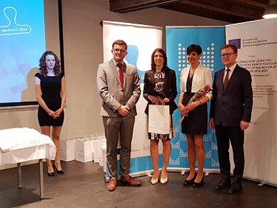 Turnov převzal ocenění Přívětivý úřad