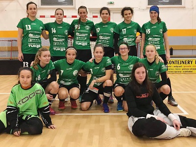 V elitních soutěžích se florbalovým týmům nedařilo