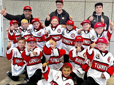 Mladí hokejisté HC Turnov 1931 zářili v O2 areně!