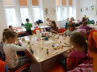 Obrazem: Druhý den Týdne české hračky za účasti dětí z Rokytnice