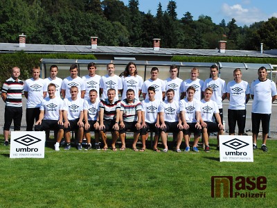 Fotbalisté SK Semily se fotili na týmové fotografie