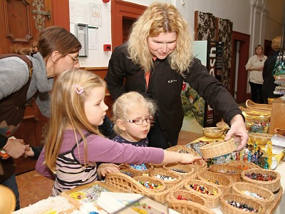 Obrazem: Vánoční jarmark v Krkonošském muzeu ve Vrchlabí 2016