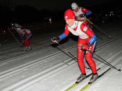 FOTO: Večerní kritérium prověřilo sprinterské schopnosti lyžařů