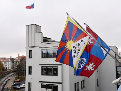 Liberecký kraj již podesáté vyvěsil tibetskou vlajku