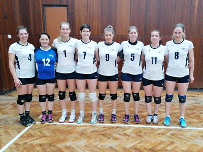 Napínavá podívaná na volejbal ženských družstev v Železném Brodě