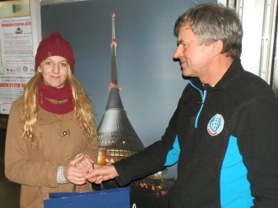 Na Ještěd na Nový rok vystoupalo téměř patnáct set turistů