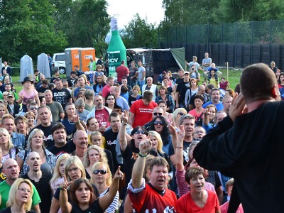 Čtvrtý ročník festivalu ZasTenRock navštívilo 3800 fanoušků