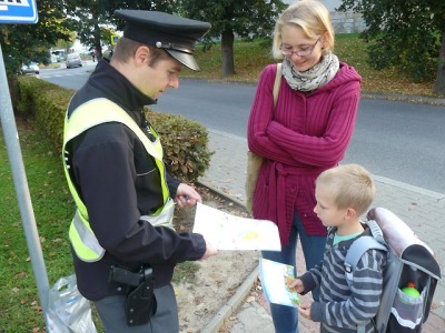 Při preventivní akci navštívili policisté školy v Loukově a Turnově
