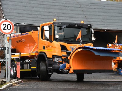 Zimní údržbu komunikací opět zajistí krajská společnost Silnice LK