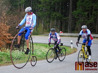 Josef Zimovčák v rámci projektu Na kole dětem zavítá do Turnova