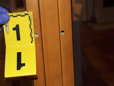 Zloděj s vrtákem znovu kradl v rodinném domě v Turnově