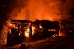 Hořel z části roubený dům v Buřanech nedaleko Jablonce nad Jizerou