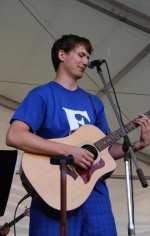 Krakonošovy letní podvečery v Jilemnici v roce 2012. Vystoupení skupiny Sonet