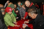 Zimák 2012 na vrchlabském stadionu, autogramiáda Dominika Haška