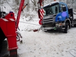 Nový sníh způsobil v kraji mnoho nehod, nejvíc u Turnova a Jilemnice
