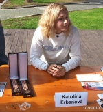 Karolína Erbanová na autogramiádě v roce 2010
