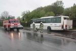 OBRAZEM: Autobus plný dětí začal hořet
