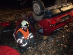 Taktické cvičení hasičů na Jilemnicku, jehož námětem byla nehoda osobního auta s autobusem
