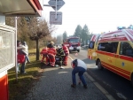 Blízko křižovatky ulic Nádražní a Bořkovská v Semilech řidič ve vozidle Citroen porazil chodce