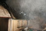 FOTO: Milionová škoda po požáru domu v Levínské Olešnici