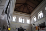 Vlakové nádraží v Turnově - historický dřevěný strop hlavní haly