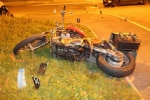 Nehoda motorkáře, který se střetl s osobním autem v Turnově na Výšince