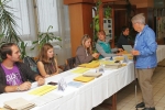 Komunální volby ve volebních místnostech ve Vrchlabí