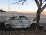 Vyhořelé auto v obci Nechálov