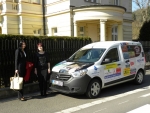 Předání automobilu v Sociálních službách Tereza v Benešově u Semil