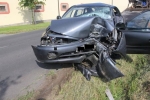 Nehoda osobního auta mezi Malým Rohozcem a Jenišovicemi