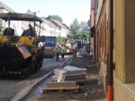 Rekonstrukce ulic v Rovensku komplikovala v září nástup žákům do školy