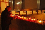 Občané Vrchlabí vzdali úctu obětem teroristických útoků v Paříži