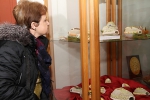 Vernisáž výstavy Od masopustu po velikonoce v malé výstavní místnosti Krkonošského muzea ve Vrchlabí