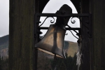 Skleněný zvon v harrachovské kapli