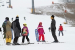 Karneval na lyžích ve skiareálu Kněžický vrch 2016