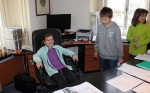 Žáci čtvrtých ročníků ZŠ Skálova si prohlédli turnovskou radnici