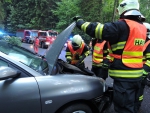 O víkendu vyjížděli hasiči ke 12 nehodám, k větší došlo v Pelechově