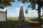 Pomníky připomínající bitvu u Hradce Králové a další související bitvy