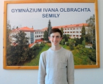 Americký student Philip Psaledakis na Gymnáziu Ivana Olbrachta v Semilech