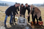 Podpis smlouvy a poťukání základního kamene stavby fotbalového hřiště s umělým povrchem v Turnově