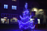 Vánoční stromek na Tigridově náměstí v Semilech
