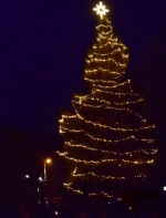 Lyžecký závod postaru a rozsvícení vánočního stromu ve Víchové nad Jizerou